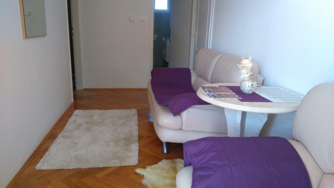 Rooms Ive 罗佐瓦克 外观 照片
